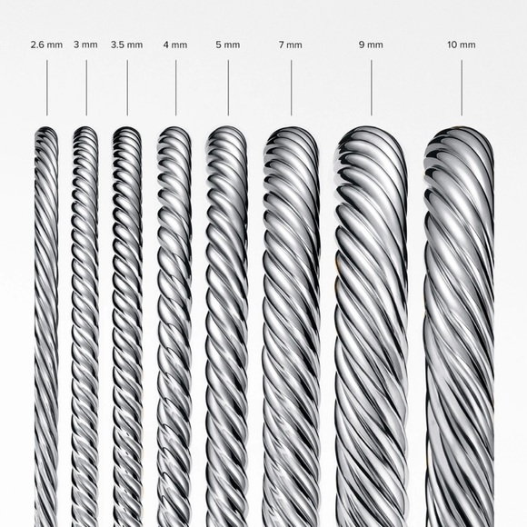 David Yurman Cable Classics Bracelet in Sterling Silver w/ Pavé Diamond Station - Picture 4 of 10